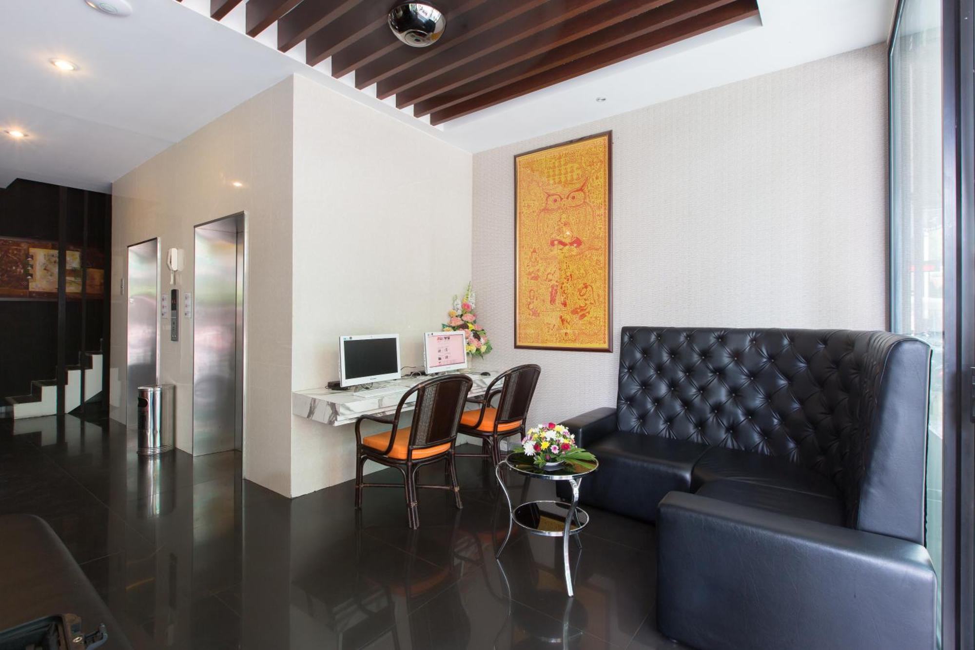 Hemingways Silk Hotel Patong Luaran gambar